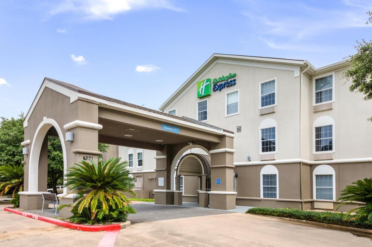 Holiday Inn Express Hotel & Suites Columbus By Ihg Zewnętrze zdjęcie