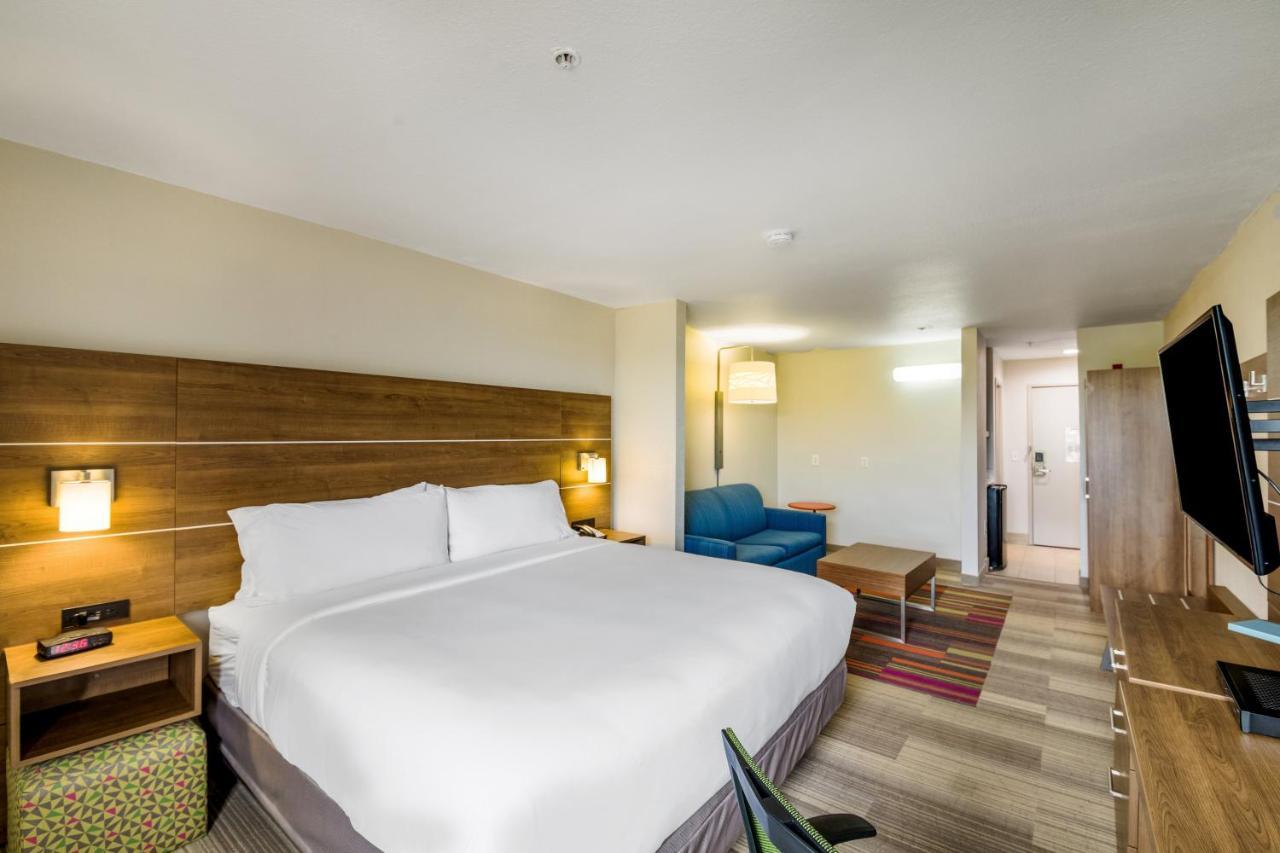 Holiday Inn Express Hotel & Suites Columbus By Ihg Zewnętrze zdjęcie